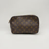La Trousse de Toilette 23