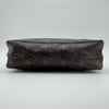 La Trousse de Toilette 23