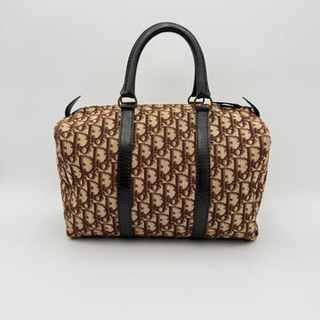 Le Trotter Boston 30