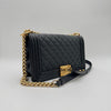 Chanel Boy Noir – Cuir de Veau – Bijouterie Dorée