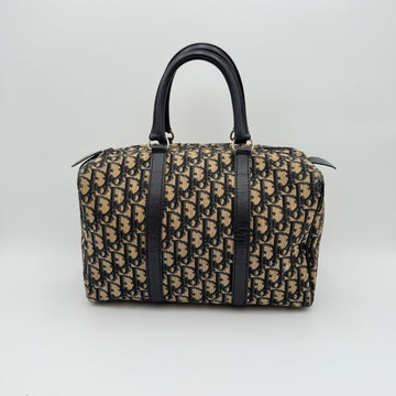 Le Trotter Boston 30