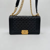Chanel Boy Noir – Cuir de Veau – Bijouterie Dorée