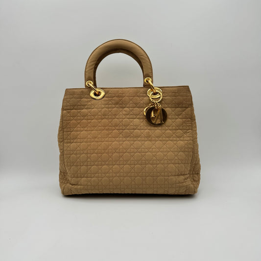 Le Lady Dior