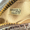 La Trousse de Toilette 23