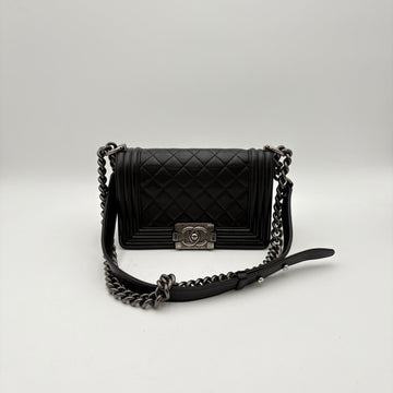Le Chanel Boy Mini
