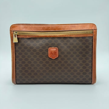 La Pochette Céline