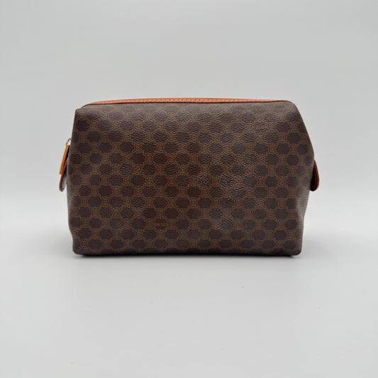 La Trousse de Toilette