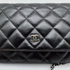 Le Chanel WOC