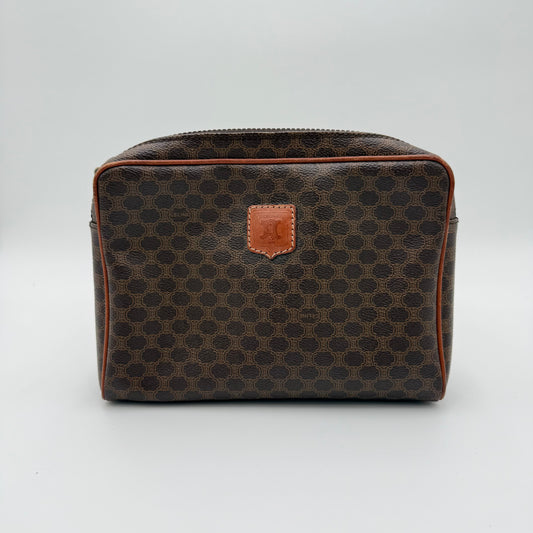 La Trousse de Toilette