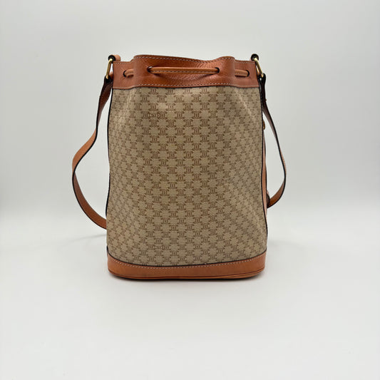 Le Seau Celine