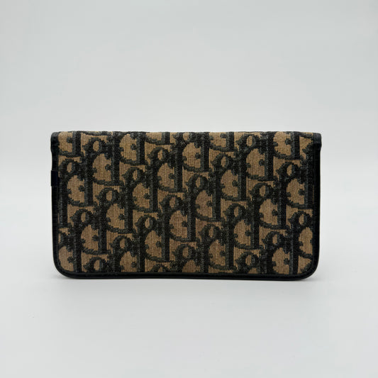 Le long Dior Trotter
