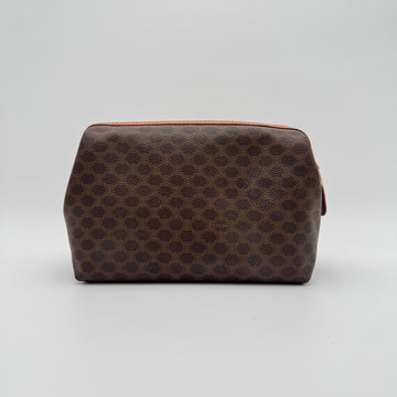 La Trousse de Toilette