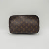 La Trousse de Toilette 23