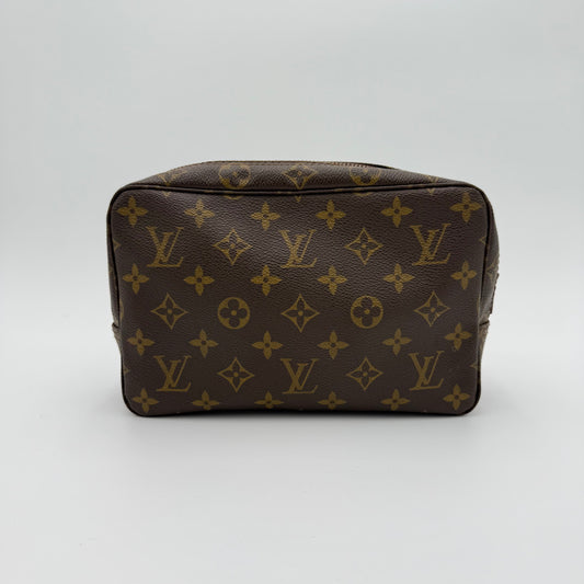 La Trousse de toilette 23